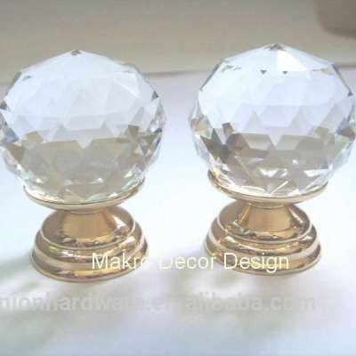 Modern throne shape crystal cabinet knob 30mm on brass base